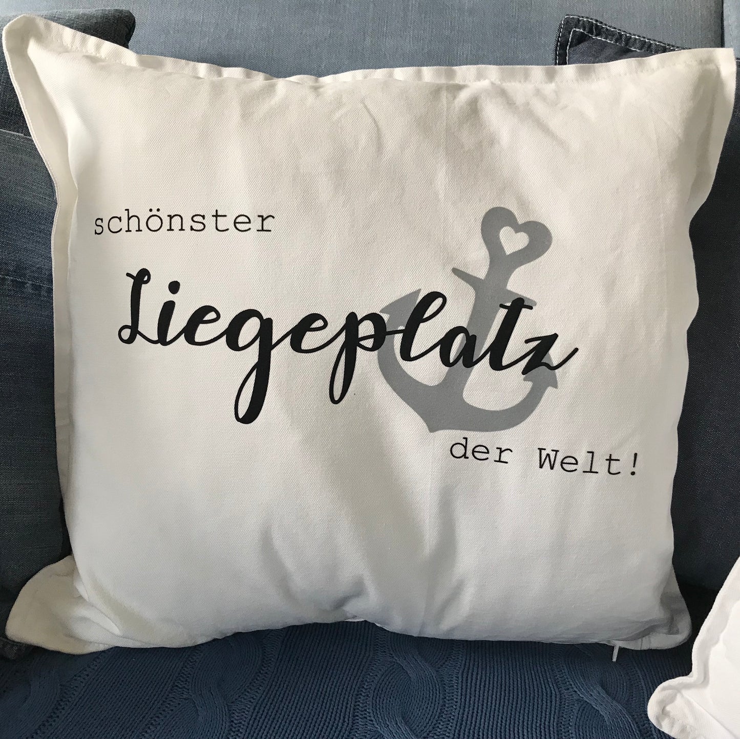Kissen - schönster Liegeplatz der Welt